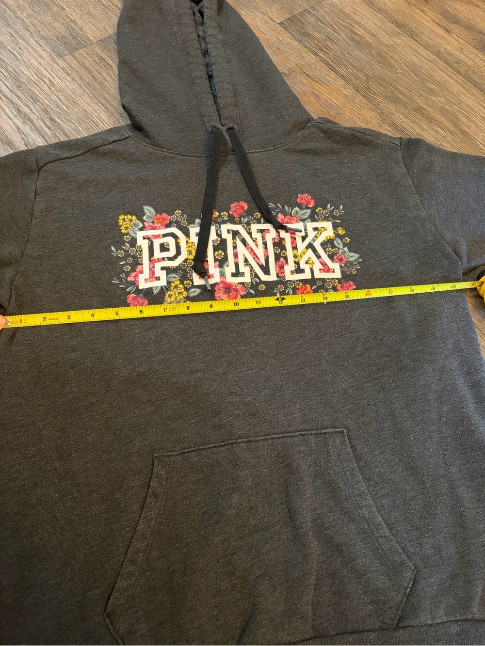 Victoria’s Secret Pink Everyday Lounge Campus Grey Floral Pullover Hoodie Size M - Picture 5 of 7